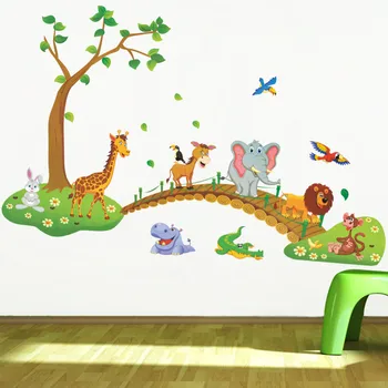 3D Animaciją Džiunglėse-Laukinių Gyvūnų Medis, Tiltas Liūtas, Žirafa, Dramblys Paukščių, Gėlių, Sienų Lipdukai, Vaikų Kambarys, svetainė Namų Dekoro