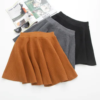 Naujas Moterų klostuotas mini sijonas Madinga, elegantiška Rudens-Žiemos megztas sijonas vientisos spalvos, su elastinga juosmens