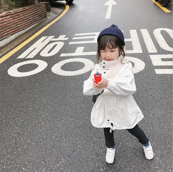 Rudenį korėjos stiliaus kūdikių mergaičių mados ilgomis rankovėmis tranšėjos paltai 2-6 metų vientisos spalvos prarasti atsitiktinis Tvirtinimo paltai striukės vaikai